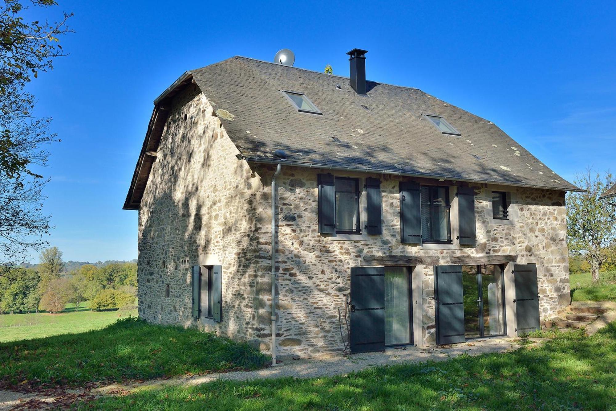 Bed and Breakfast Domaine De La Clauzade Saint-Germain-les-Vergnes Esterno foto