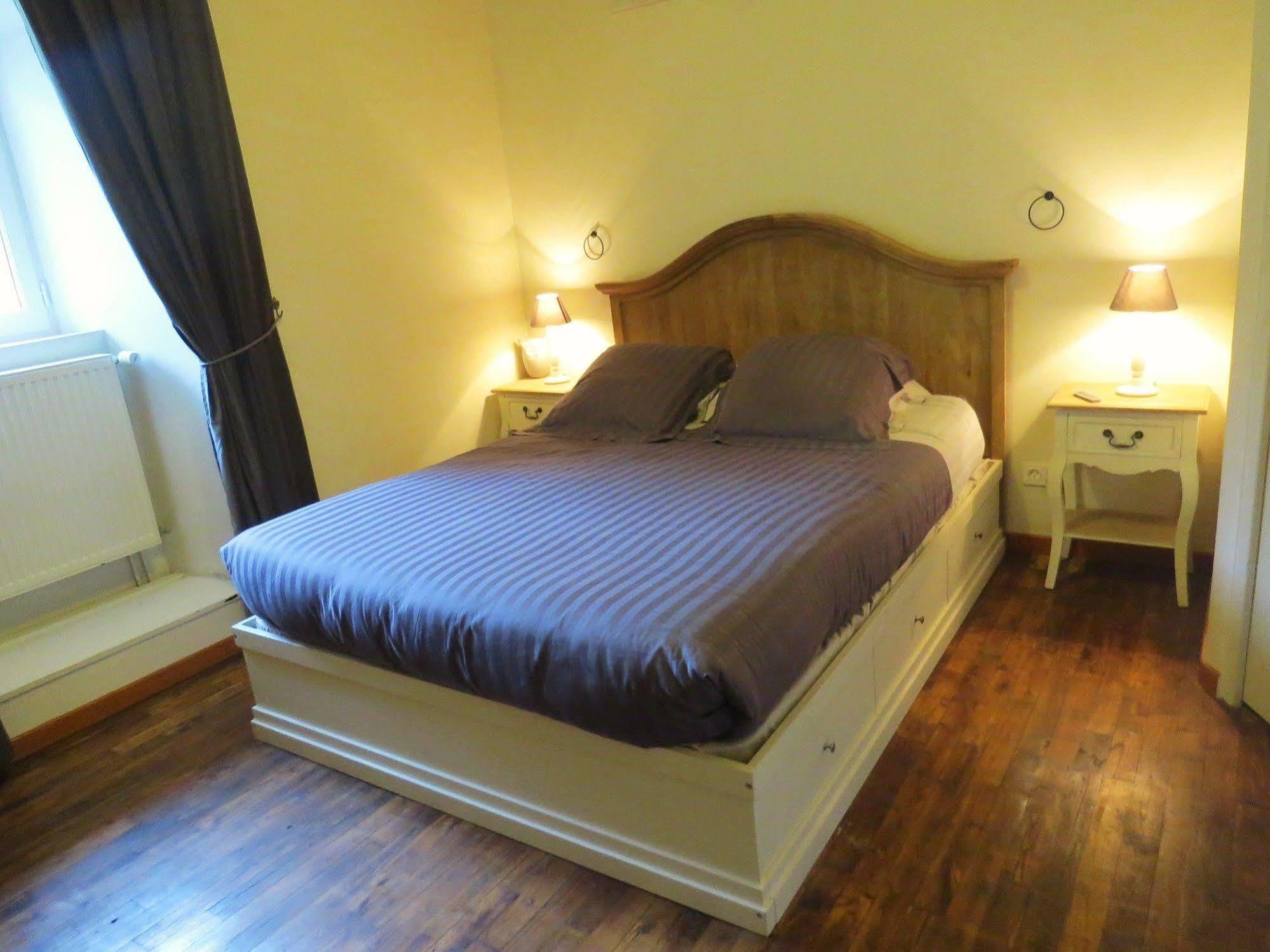 Bed and Breakfast Domaine De La Clauzade Saint-Germain-les-Vergnes Esterno foto